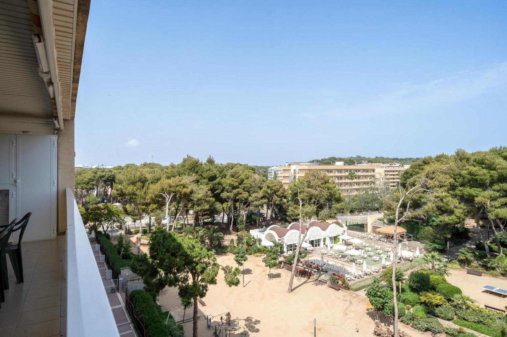 Rentalmar Central Park Salou Rom bilde